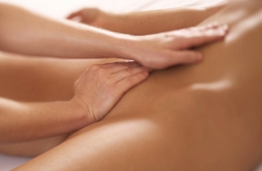 Massaggiatore italiano specializzato in trattamenti Tantrici olistici femminili